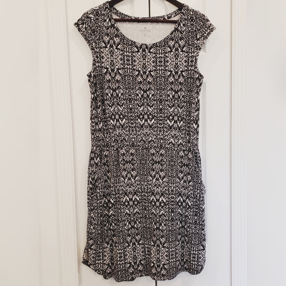 Athleta Black and White Patterned Dress